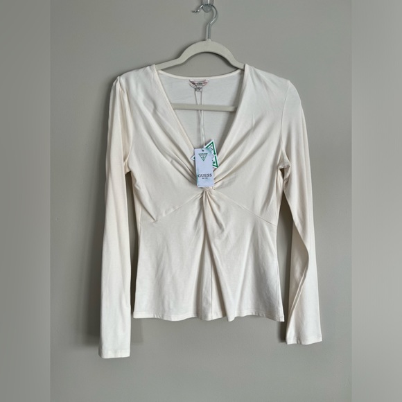 Guess stretch Knot Top - Picture 2 of 5